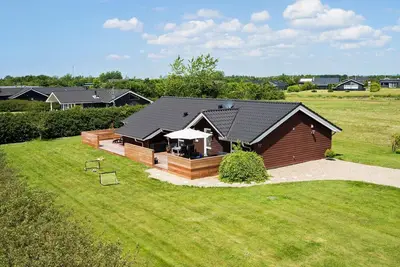Image de Superbe maison de 3 chambres à Tarm