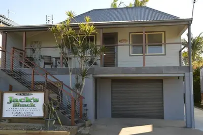 Image de Waterfront 3bedroom home on Harwood Island