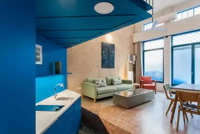 Image de Architect designed studio (Ep7l). Green roof top!