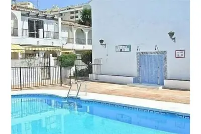 Image de Maison Ideal Carihuela Calme Confortable 3 min plage Wifi Climatisation Piscine!