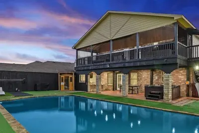 Image de Grand 5br-2. 5b Villa with Pool & Hot Tub