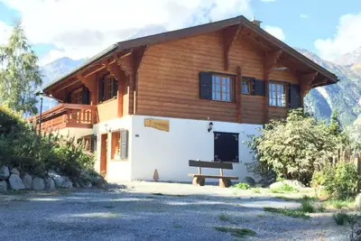 Image de Luxury chalet (approx. 170 sqm) in a dreamlike mountain setting - Valais (Grächen/near Zermatt)