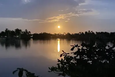 Image de Hobe Sound Waterfront Gem ~ Private Dock and Boat Launch ~ 3 min to the beach!