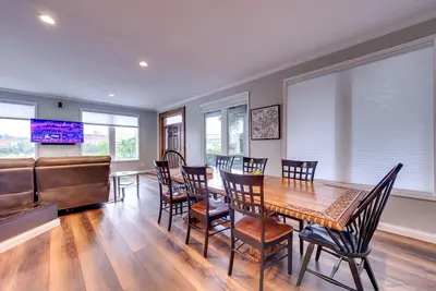 Image de The RiverHaus: Skyline Views, 5mins to Dt Cincy