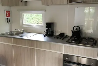 Image de Mobile home 6\/8 personnes Camping les Charmettes, endroit calme.