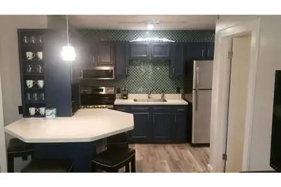 Image de 911 N. 8th St. Your Home away from Home