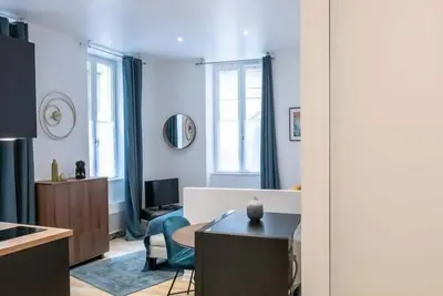 Image de L'Opéra 8 - Superbe studio bien équipé Opéra