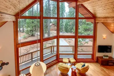 Image de 🌄 Most Lux A-Frame Panoramic View Yosemite West Cabin - New Ac and Ev Charger