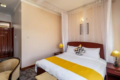 Image de Free WiFi, 5-minute drive, Free pick and drop to the airport. Buffet Breakfast