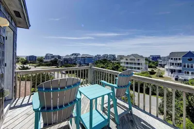 Image de Oceanside, Community Pool & Tennis, Hot Tub, & Decks