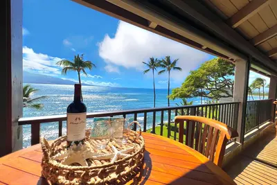 Image de Minimalist 1bd with magical views