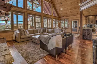 Image de Blue's Ridge - Pet Friendly | Hot Tub | Outdoor Living Room