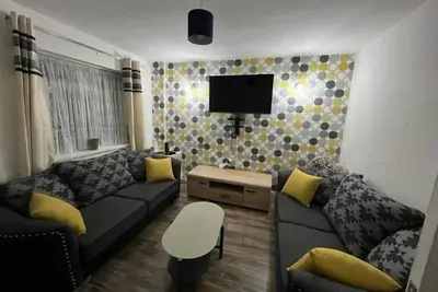 Image de Impeccable 2-Bed House Near City Centre