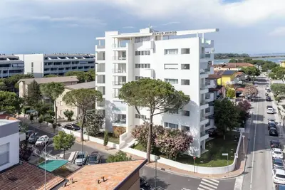 Image de Appartement de vacances avec climatisation et balcon