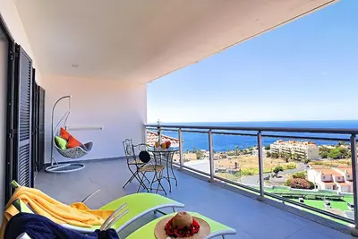 Image de Appartement de vacances Caniço pour 2 - 6 personnes avec 3 chambres à coucher - Logement de vacances