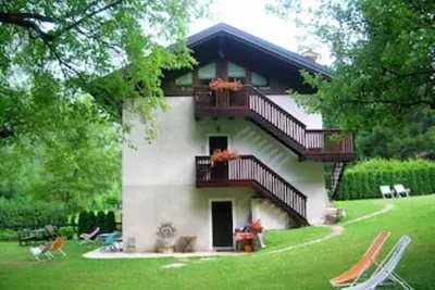 Ledro, Pur area 65 sqm 2 rooms 5 places, Separate entrance 200 mt from the lake