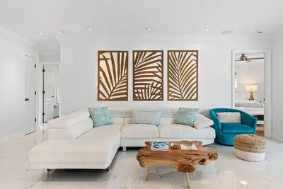 Luxury Waterfront Villa w/ Pool