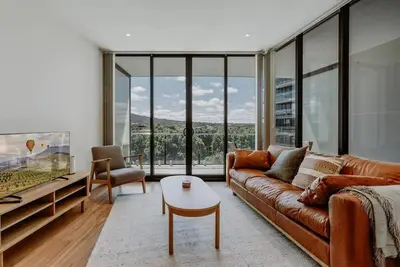 Center 1-Bed with Gym, Bbq and Stunning Views