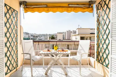 Arrière Croisette - 3 pièces balcon idéal famille et congrès Cannes Centre