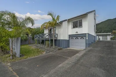 Image de Pauanui Beach Therapy - Pauanui Holiday Home