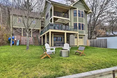 Image de Charming Home on Keuka Lake w\/ Dock & Fire Pit!