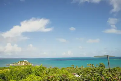 Image de Breathtaking Caribbean Sea Views Await - Brand New Listing