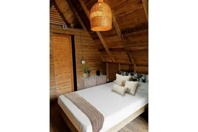 Image de glamping bali indo a lovely place with pool