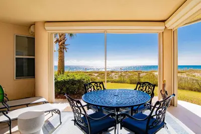 Image de Incredible Views + Large Patio & Many Community Amenities