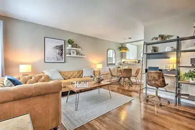 Image de Stylish & Modern Burbank Gem w/ Private Yard!