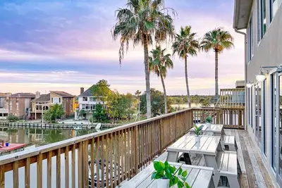 Image de Luxe King 5br House I Waterfront Fishing Game I Nasa