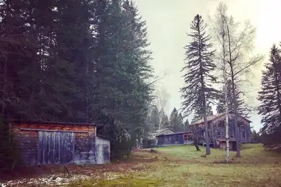 Image de Dragon's Landing Adk House
