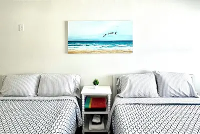 Image de MySunsetView 6 Unit 6 2bed2bath+Pool 3min to Beach