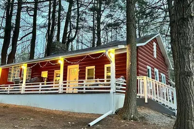 Image de Cheerful 4 rooms Cabin with 2 bath near Bu