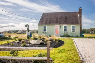 Image de East Sandwich Beach Across Street, Marsh View Home with Ac and WiFi