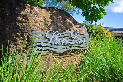 Image de Shorelines 12
