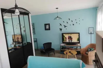 Image de Villa d'Alma neuve et climatisée avec garage privé, située à 200 m de la plage
