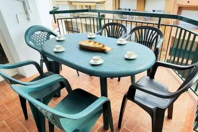Image de Appartement proche plage avec terrasse, 3 chambres, idéal familles, animaux acceptés - Llançà , Espagne