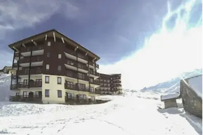 Image de Au pied des pistes de ski, 4 /5personnes. Altitude 2000m. Vue exceptionnelle.