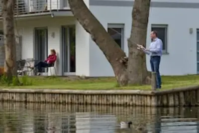 Image de Vacation home Seebrise ***** Fw B1 directly on the lake