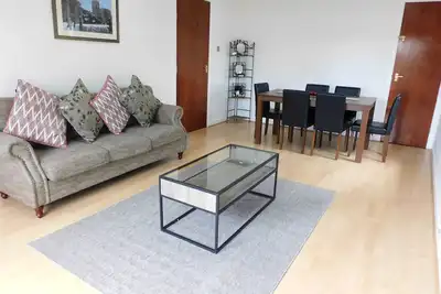Image de Charming 2 bed apt close to City and Sec/Hydro