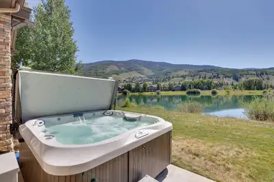Image de Stunning Mtn Views & Hot Tub: Silverthorne Retreat