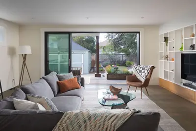Image de Elegant & Luxe 5br Escape w/ Tiki Barn - Close to Sf & Minutes to Piedmont/Grand