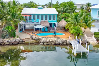Image de Beachfront 3b\/3b Fishing Oasis