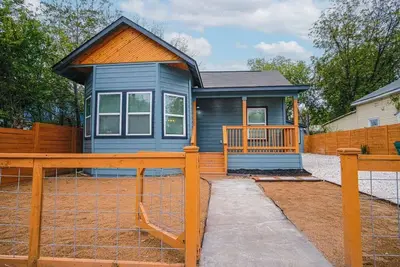 Image de Exceptional 5br So Close to Riverwalk and Downtown