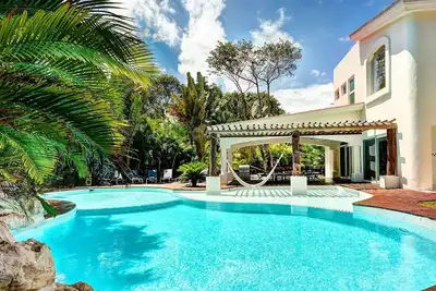 Image de Villa Saasil - Luxurious 5 Br Golf Villa in gated community
