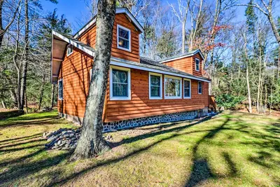 Image de Cozy Tannersville Gem - Ski, Hike, Explore!