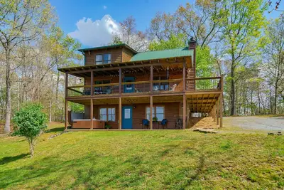 Image de Mnt View Cabin w/ Hot Tub Near Golf & Fishing