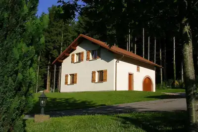 Image de Chalet L'épilobe et son sauna, grand espace naturel