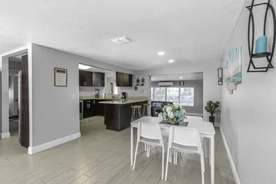 Image de Your stay near Stadium/downtown/Airport- Tampa