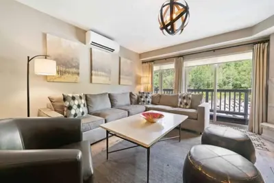 Image de Saint James Place 235